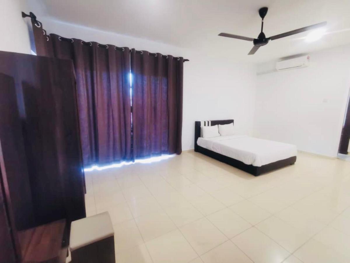 Oyo Homes 90524 D'J Pegaso Serom Homestay Muar Exterior foto